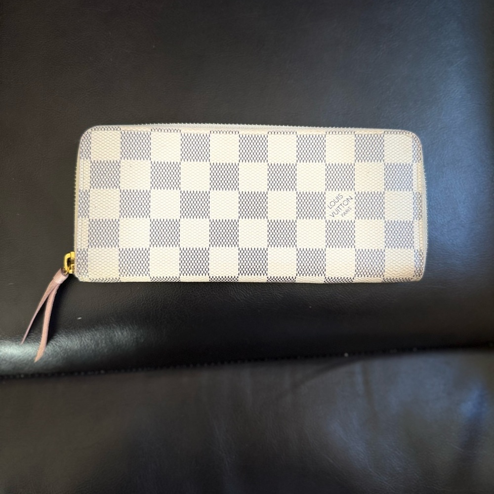 Louis Vuitton Wallet Clemence White Azur Damier